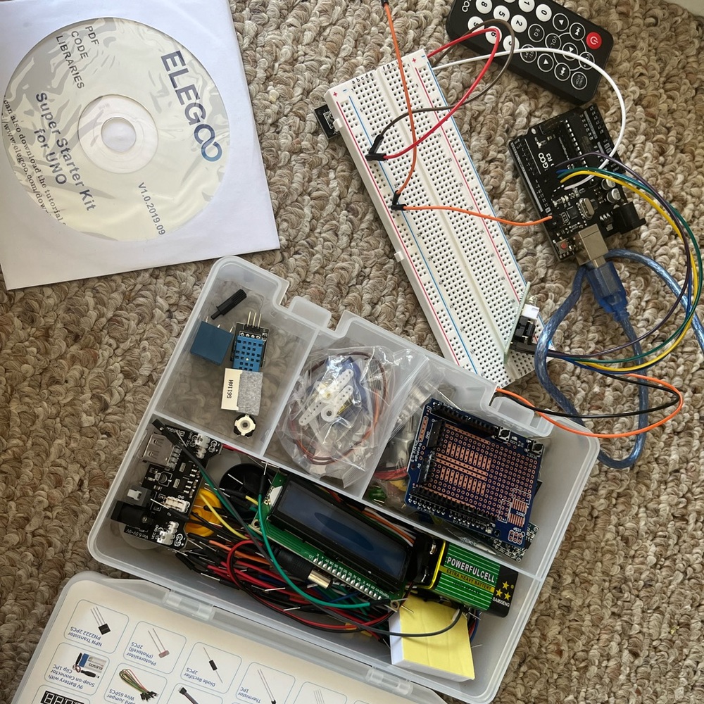 ELEGOO UNO Project Super Starter Kit with Tutorial and UNO R3 Compatible